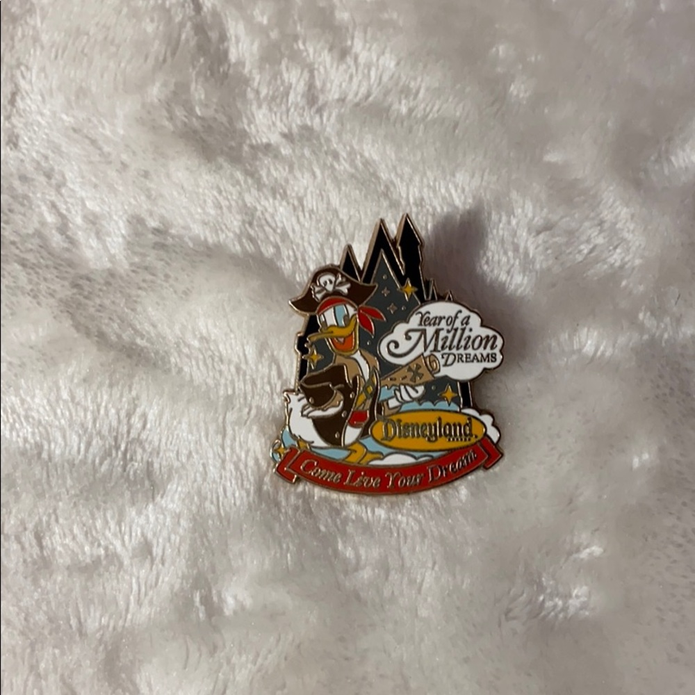 Disney A Year Of A Million Dream Pin